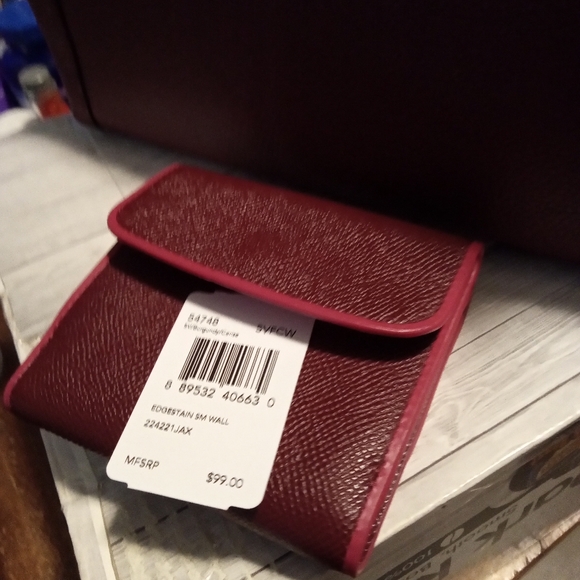 NWT COACH EDIE BAG AND MATCHING WALLET - Picture 4 of 8